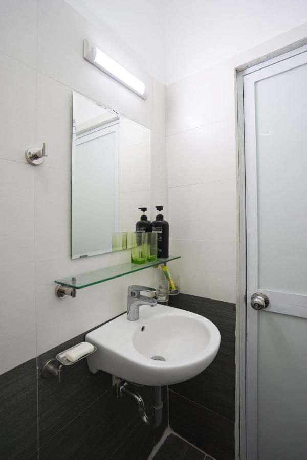 Michi House 3 Le Hong Phong, Doi Dien Lang Bac Apartment Hanoi Exterior photo